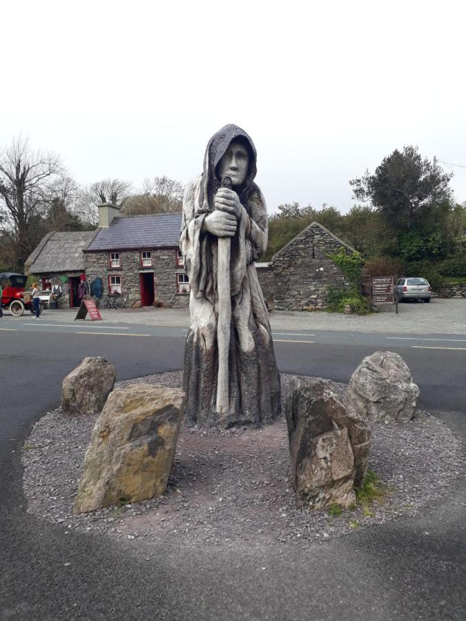Cosy Holidayhomes Kerry Кенмар Экстерьер фото